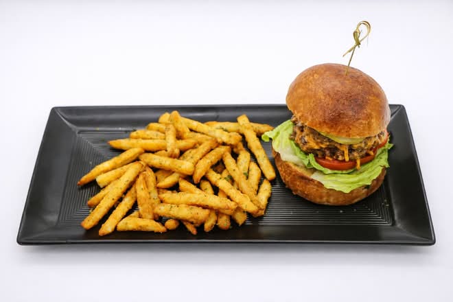 Paul Special Burger