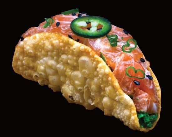 Salmon Sushi Tacos (3 pcs)