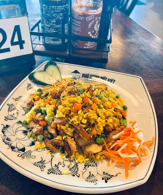 CƠM CHIÊN GÀ NƯỚNG- GRILLED CHICKEN FRIED RICE