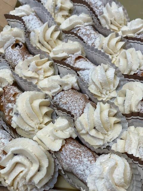 Sicilian Cannoli