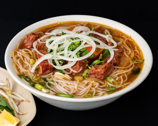 19. Beef Stew with Rice Noodle