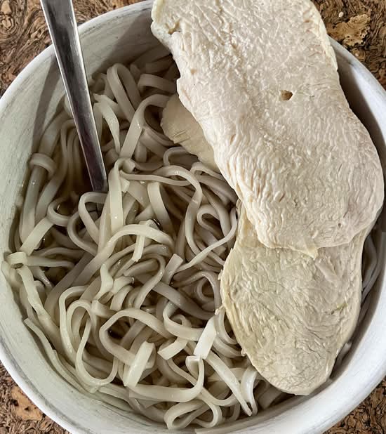 Phở Ga (Chicken Noodle Soup)