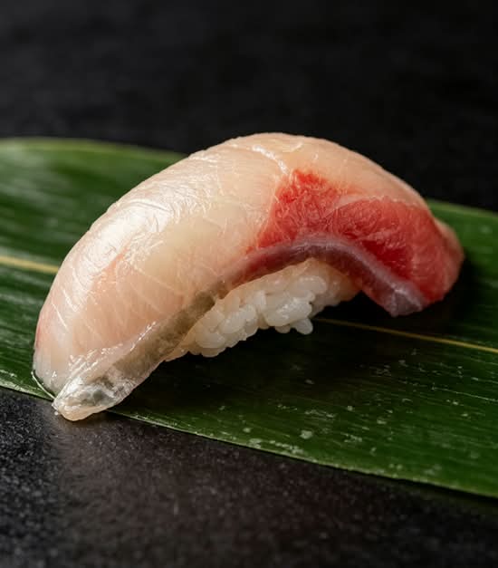 E03. Hamachi (Sashimi (3pcs))
