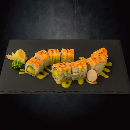Mango Ebi Roll (8pcs) 🍤🥭 マンゴーエビロール