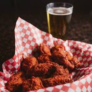 CHICKEN WINGS