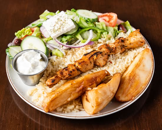 Assiette De Souvlaki Au Poulet / Chicken Souvlaki Platter