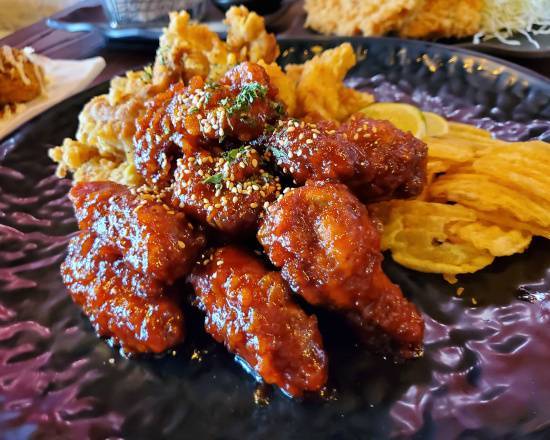 Karaage Chicken Wing with Korean Sauce (1lb) (YangNyeomChicken)