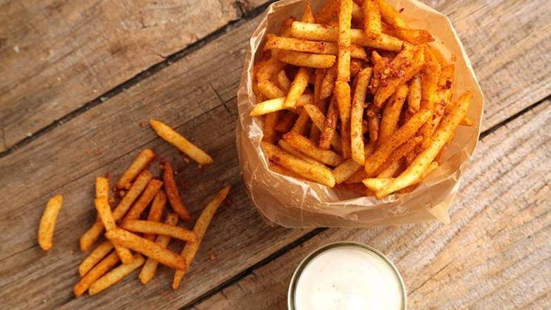 L SPICY  FRIES