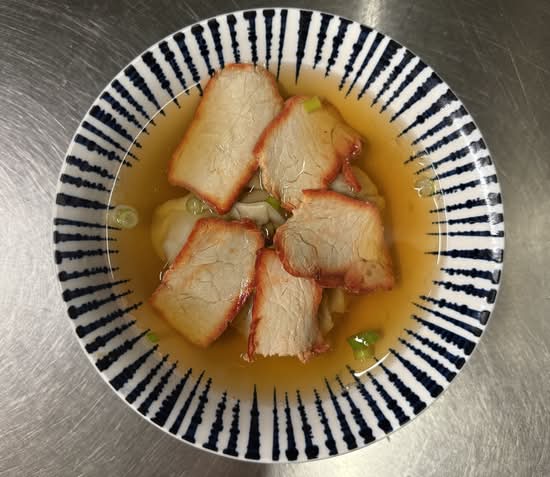 Small Wonton Soup with BBQ Pork (1 portion, 5 bbq)