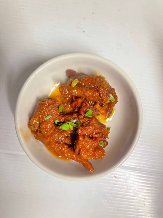 Braised chicken feet