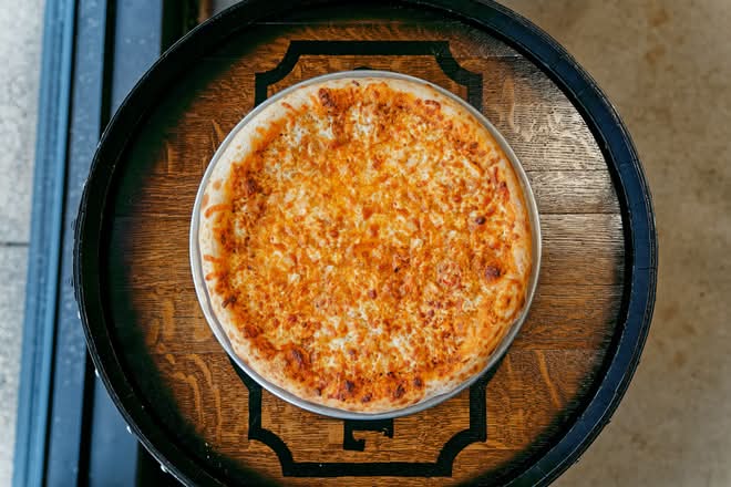 Butter Chicken Pizza