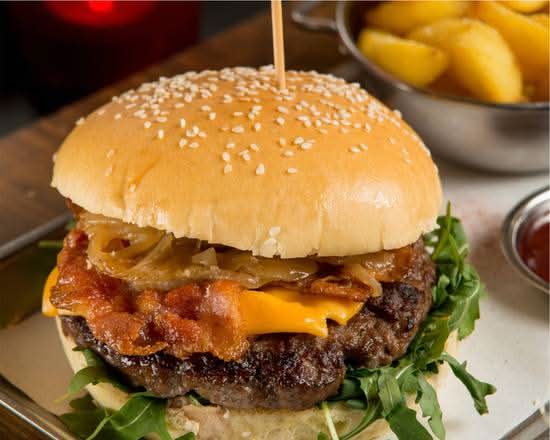 Bacon Cheddar Burger