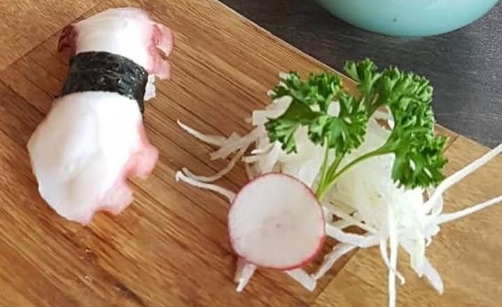 Tako Nigiri