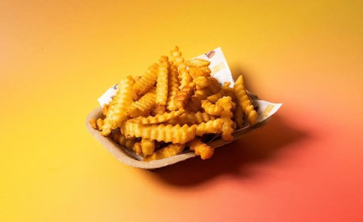 CRINKLE CUT FRIES
