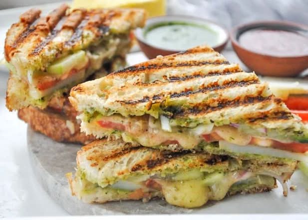 Bombay Chicken Sandwich