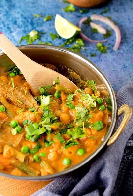 Vegetable korma