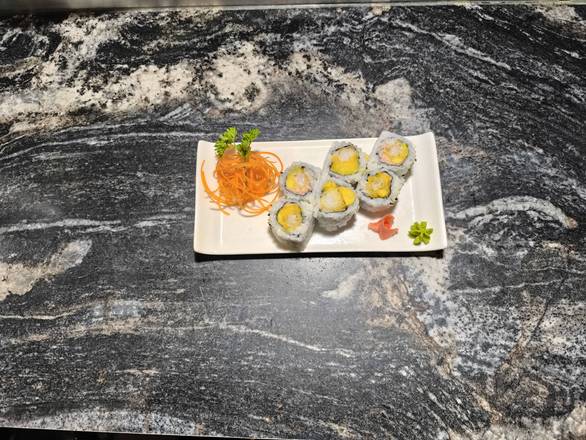 Crab Mango Roll (6 Pcs)