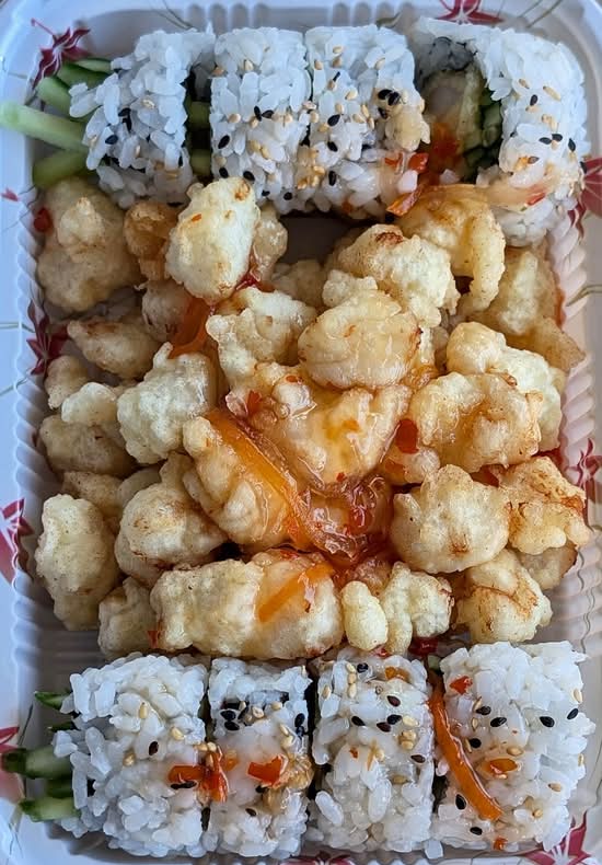 Dragon Ball Roll (8 Pcs)
