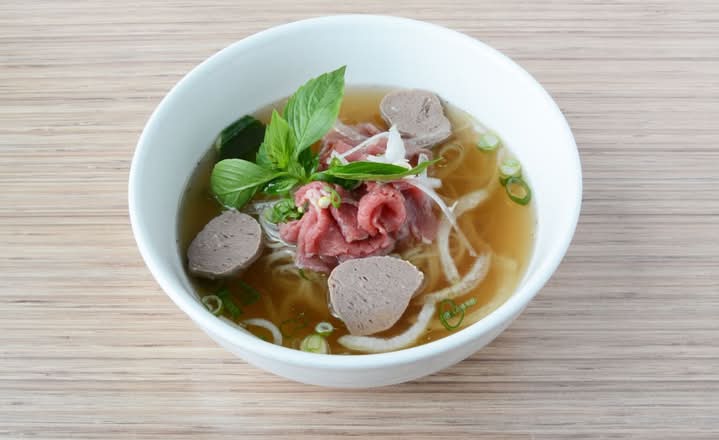 42. Rare Beef & Meatballs Phở Noodle Soup
