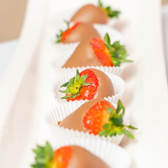 Belgian Milk Chocolate Dipped Strawberries