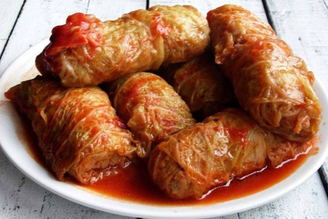 Cabbage rolls (6 pcs)