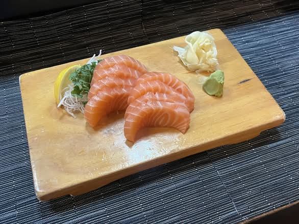 Salmon Sashimi