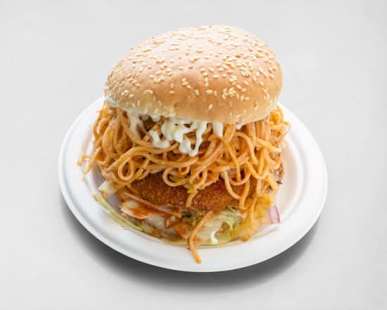 Aloo Tikki Noodle Burger