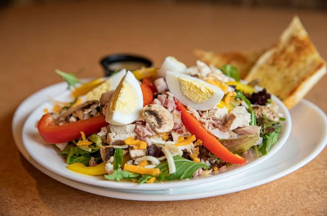 Chef's Country Cobb Salad