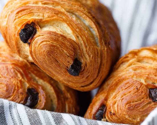 Chocolatine/Chocolate Croissant