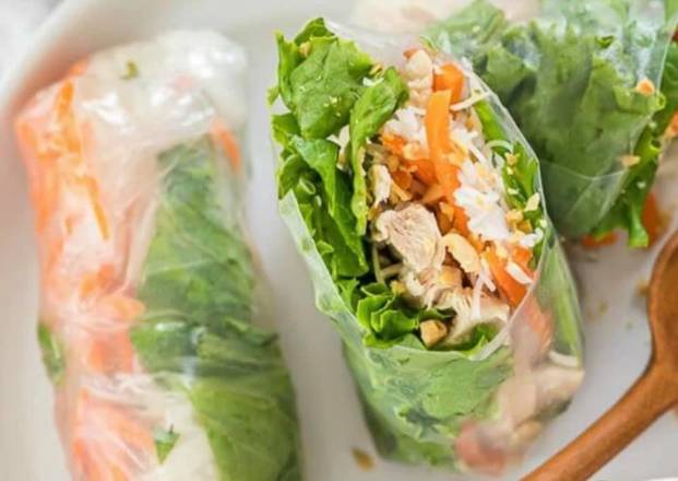 A2. Chicken Salad Roll (2 pcs)