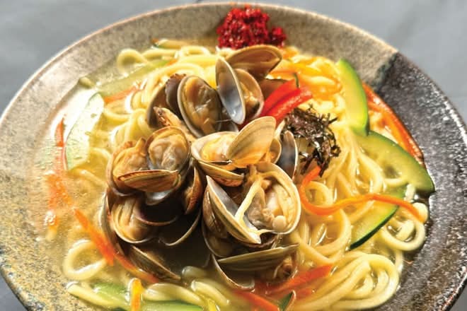 Korean Clam Noodle Soup