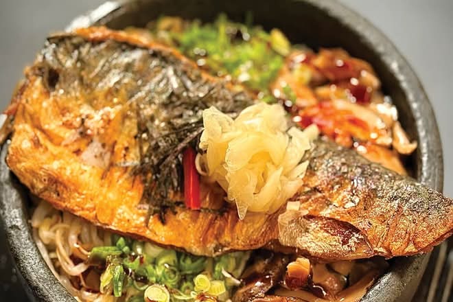 Grilled Mackerel Stone Bowl