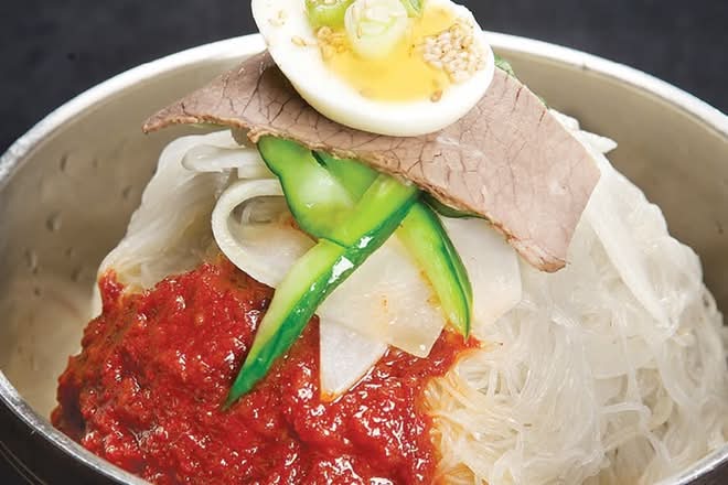 Spicy Cold Buckwheat Noodle with Beef Tartare