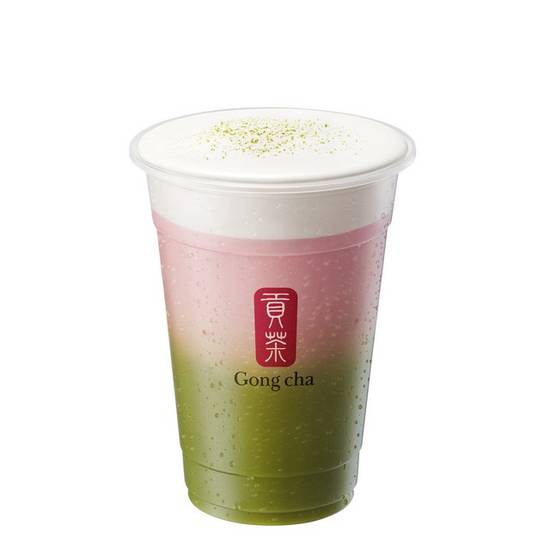 Strawberry Matcha with Milk Foam / Strawberry Matcha with Milk Foam