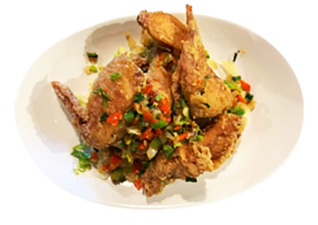 Stir-Fried Chicken Wings with Salt