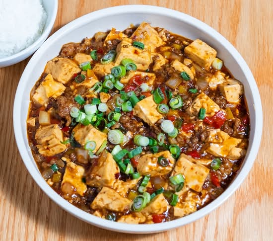 Spicy Tofu with Minced Pork 🌶️ (Rice included)
