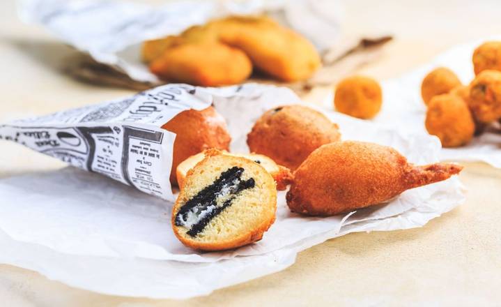 Deep Fried Oreos (5pc)