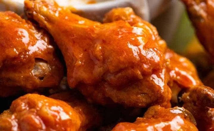 CHICKEN WINGS