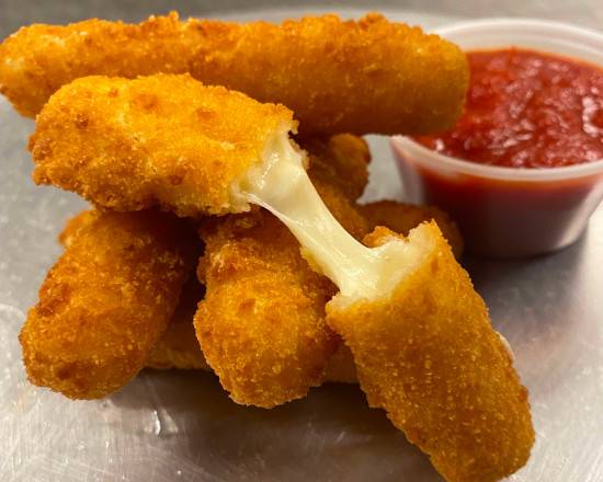 Mozzarella Sticks (6 pcs)