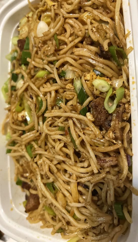 Schezwan Chicken Noodles