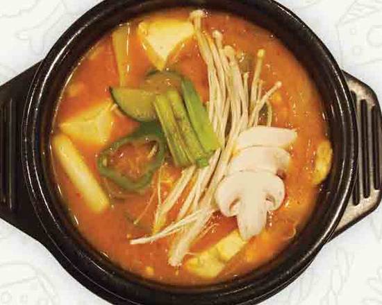 22. DwenJang Jjigae