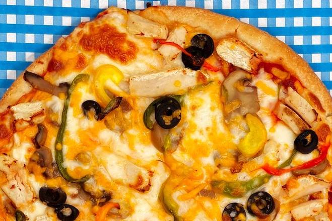 Grilled Chicken Pizza