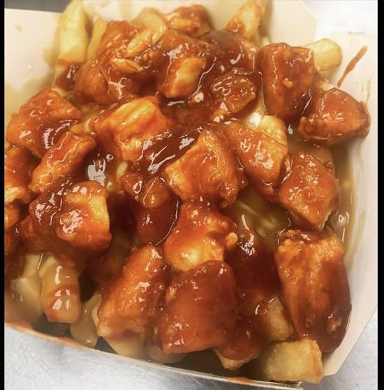 Fat Angelo's Spicy Chicken Poutine