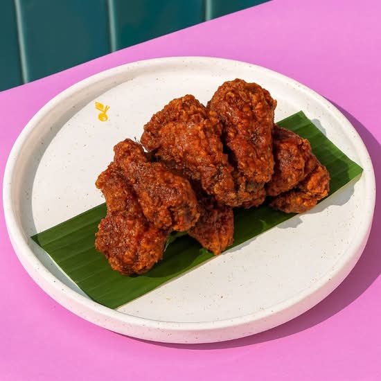 CHICKEN WINGS (1lb)