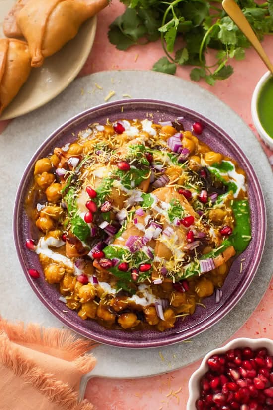 Samosa with Chana Chaat (2 pcs)