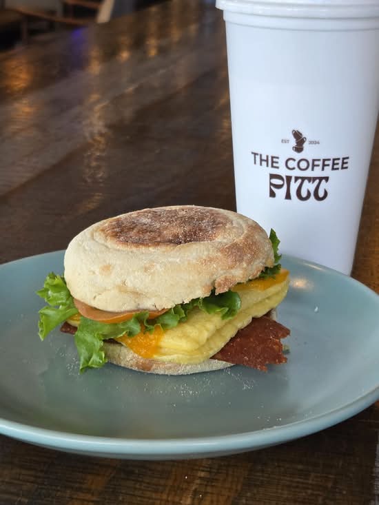 Vegan Breakfast Sandwich