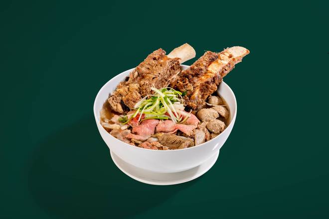 Pho Suon Bo Dac Biet (Extra Large Size for 2)