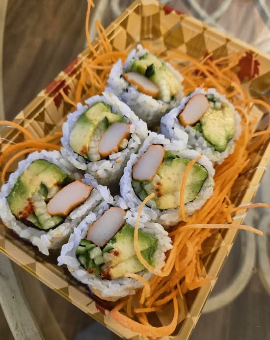 California Roll (6 pcs)
