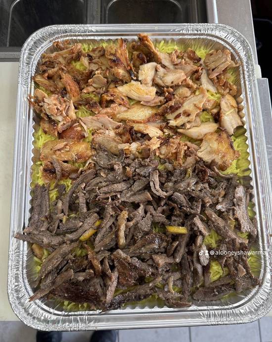 Mix shawarma platter for four people