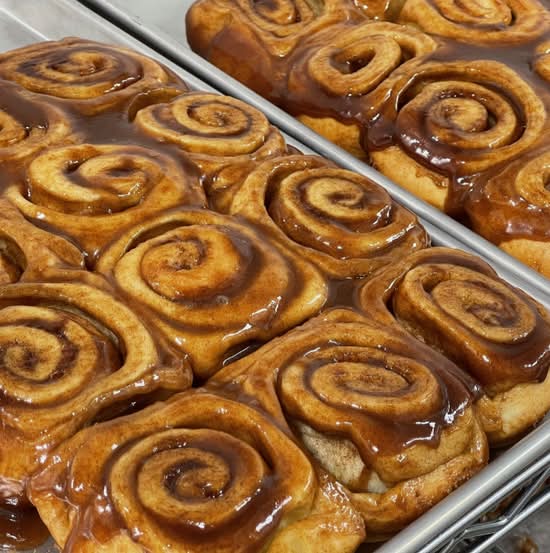 Cinnamon Buns - no Raisins – (Fresh Frozen)
